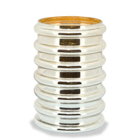 Vase doré en forme de coquille de 9 po