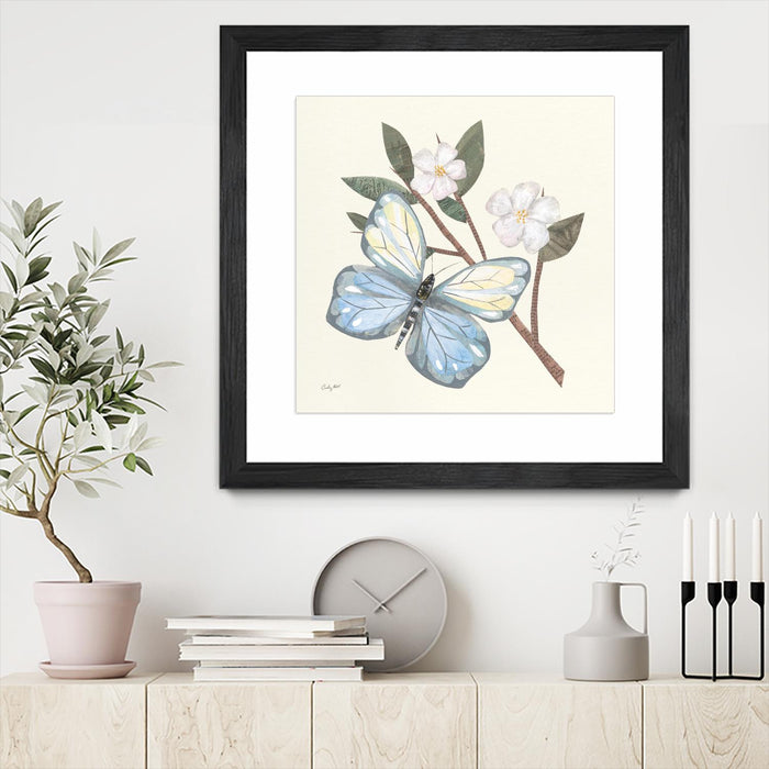 Œuvre d’art murale encadrée noire et mate « In The Garden Butterfly » 30 x 30