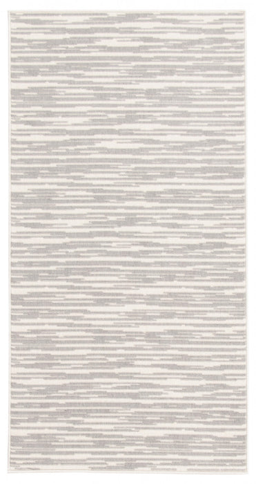 Carpette Eadda gris clair 2 pi 8 po x 4 pi 11 po