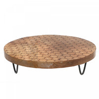 Assiette à gâteau sur pied, ronde de 12 po en manguier à motifs d’hexagones