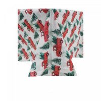 Nappe 52 po x 72 po en coton ornée de camions rouges et d'arbres