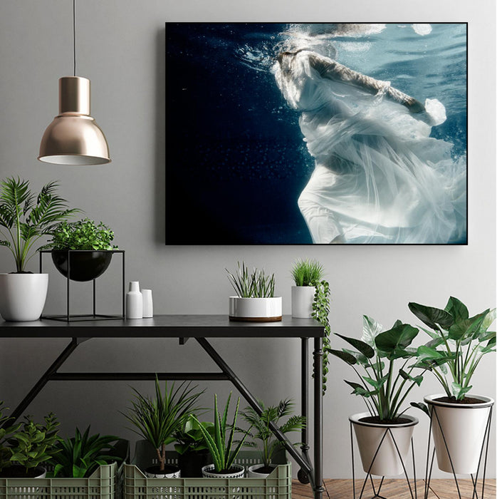 Œuvre d'art murale sur toile encadrée noire « Approach » 32 x 24