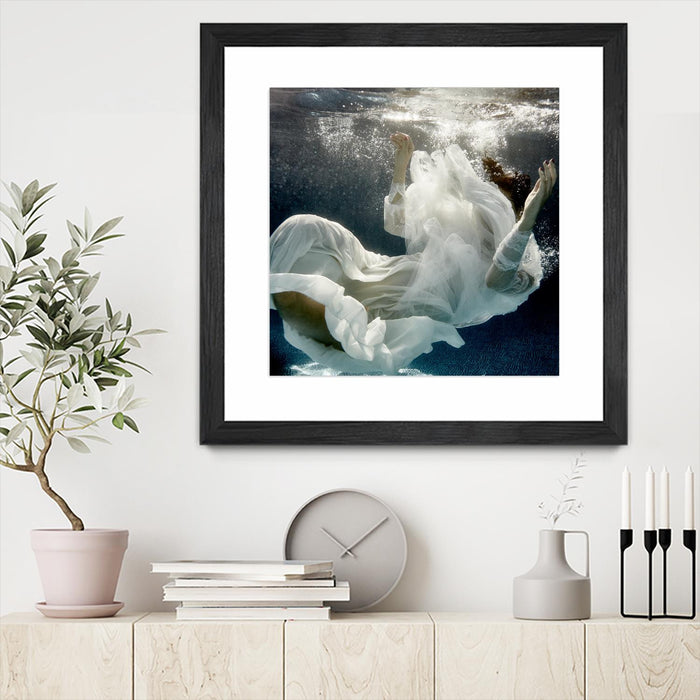 Œuvre d’art murale encadrée noire et mate « Float 3 » 36 x 36