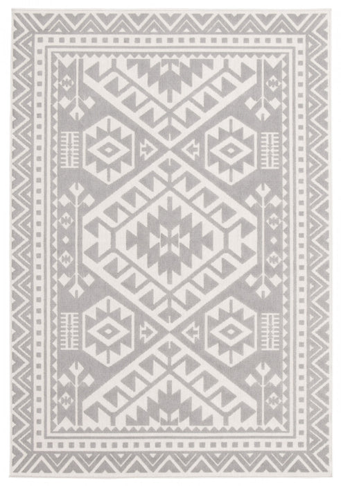 Carpette Gaia gris clair 5 pi 3 po x 7 pi 7 po