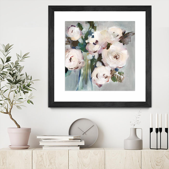 Œuvre d’art murale encadrée noire et mate « Pale Pink Bouquet I » 36 x 36