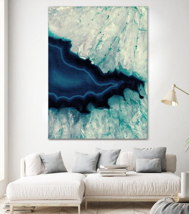 Œuvre d’art murale Giant Art « Up Close Blue Mineral Ii » 72 x 54