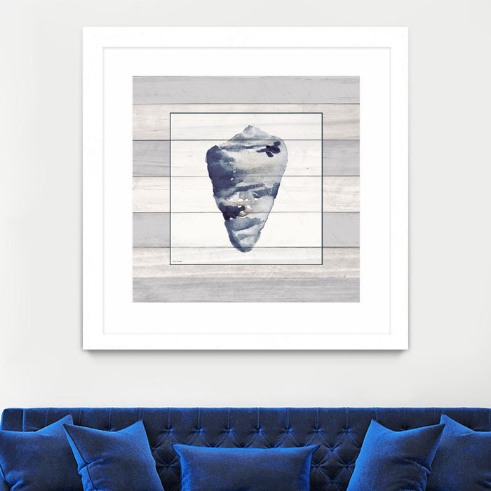 Œuvre d’art murale encadrée blanche et mate « Muted Blue Shell On Wood » 30 x 30
