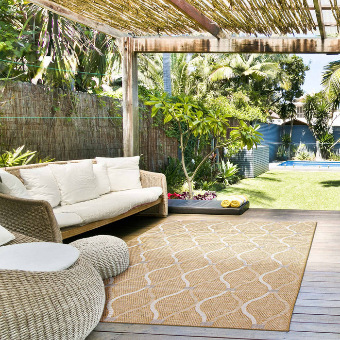 Carpette Neisha Abstract dorée 6 pi 7 po x 9 pi 6 po