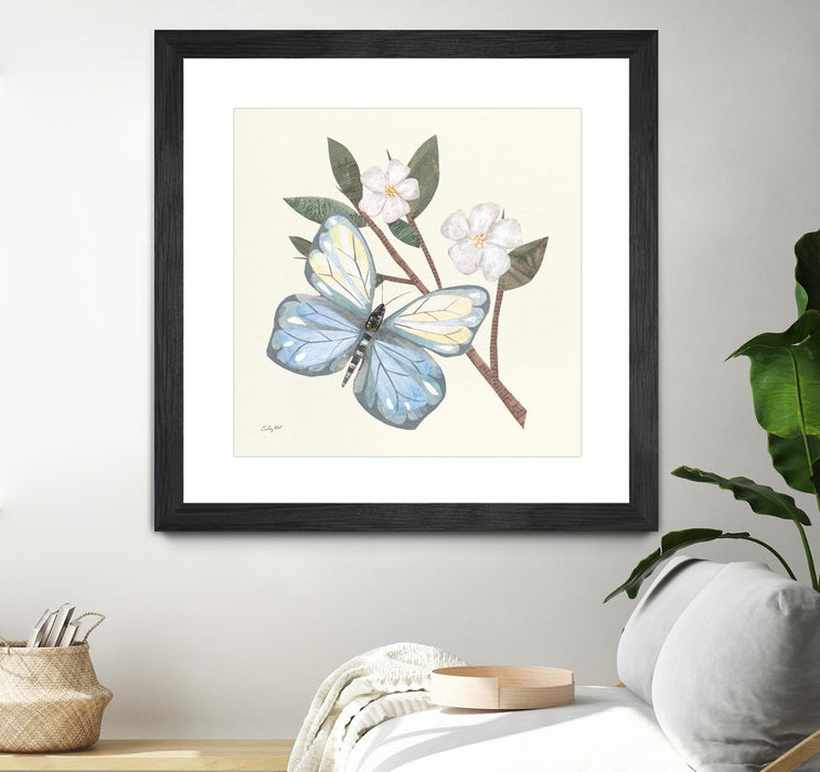 Œuvre d’art murale encadrée noire et mate « In The Garden Butterfly » 36 x 36