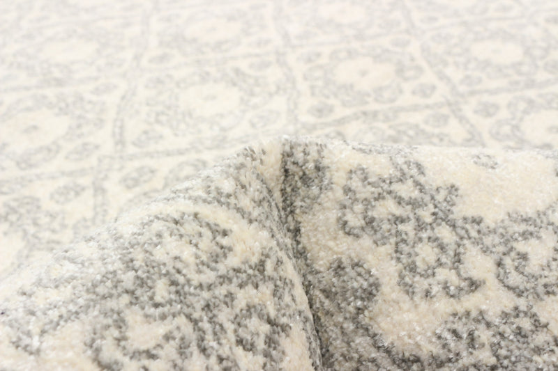 Carpette Elita ivoire - 6 pi 7 po x 9 pi 6 po