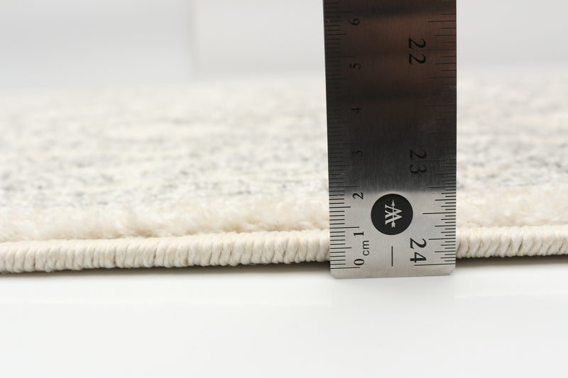 Carpette Elita ivoire - 2 pi 7 po x 8 pi 0 po