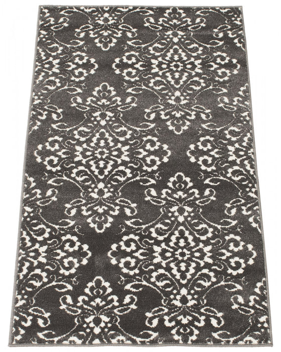 Carpette Caledonia grise 2 pi 8 po x 4 pi 11 po