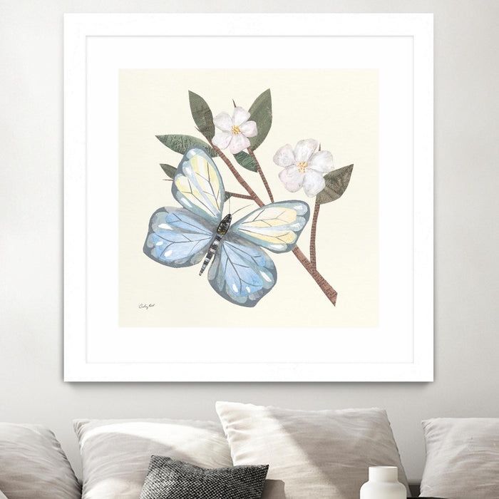 Œuvre d’art murale encadrée blanche et mate « In The Garden Butterfly » 36 x 36