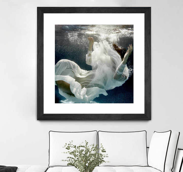 Œuvre d’art murale encadrée noire et mate « Float 3 » 36 x 36