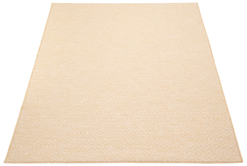 Carpette Neisha Diamond dorée 6 pi 7 po x 9 pi 6 po