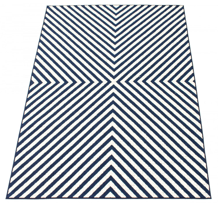 Carpette Dodie bleueivoire 5 pi 3 po x 7 pi 7 po