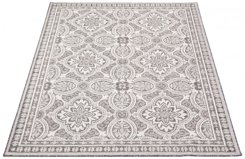 Carpette Neisha Traditional grise 6 pi 7 po x 9 pi 6 po