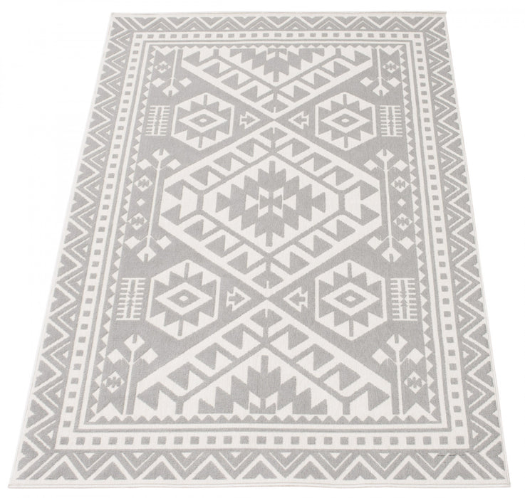 Carpette Gaia gris clair 5 pi 3 po x 7 pi 7 po