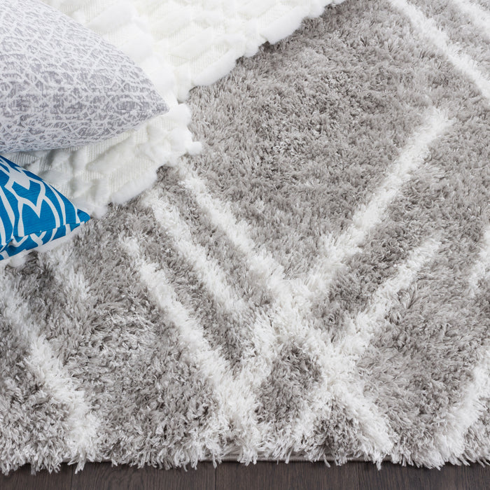 Carpette Ker grise à rayures 5 x 8