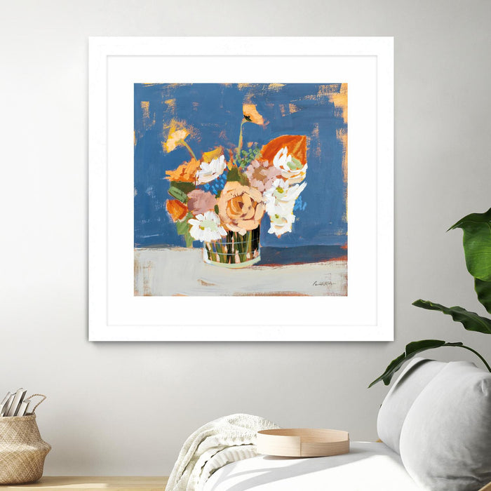 Œuvre d’art murale encadrée blanche et mate « Peach And White Bouquet » 36 x 36