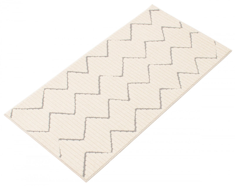 Carpette Kimi ivoire 2 pi 8 po x 4 pi 11 po