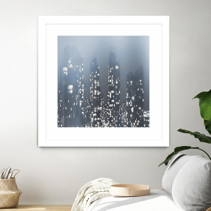 Œuvre d’art murale encadrée blanche et mate « Dark City » 36 x 36