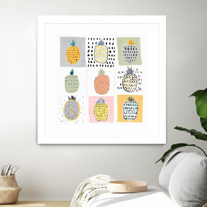 Œuvre d’art murale encadrée blanche et mate « Nine Pineapples » 36 x 36