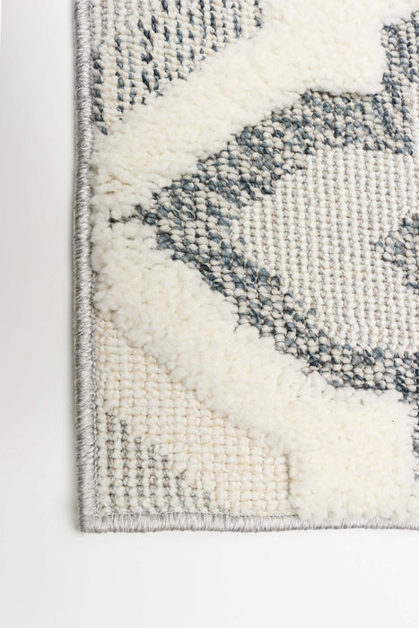 Carpette Alaqua ivoire - 6 pi 7 po x 9 pi 6 po