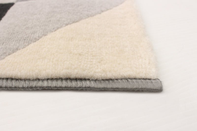 Carpette Nuria noire 2 pi 8 po x 4 pi 11 po