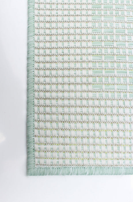 Carpette Neisha Classic menthe 5 pi 3 po x 7 pi 3 po