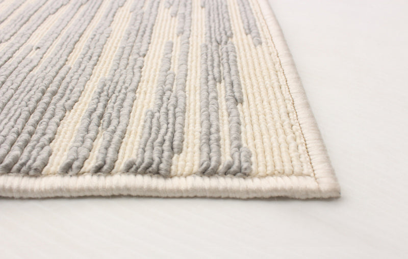 Carpette Eadda gris clair 4 pi 7 po x 6 pi 7 po
