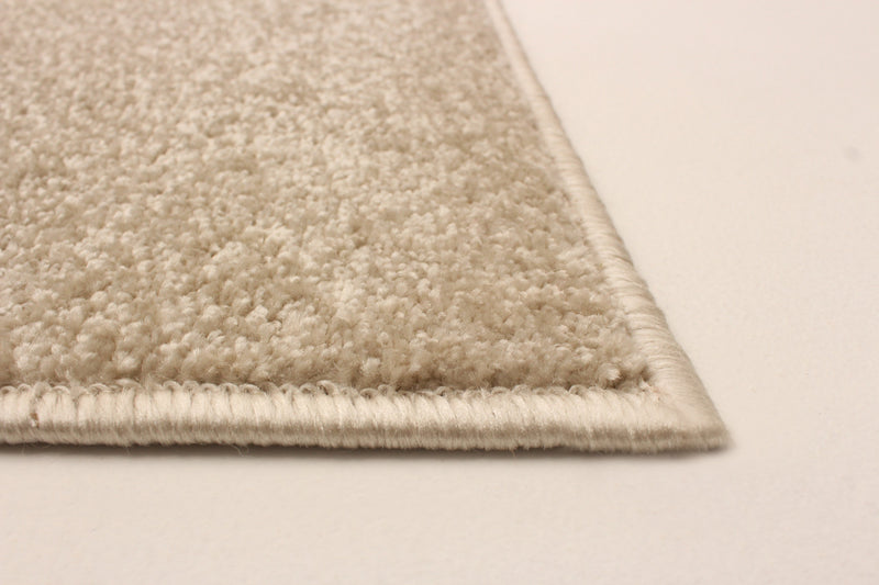 Carpette Ellegance ivoirevert 6 pi 7 po x 9 pi 6 po