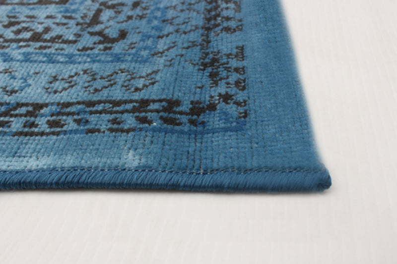 Carpette Awena bleue 4 pi 7 po x 6 pi 7 po