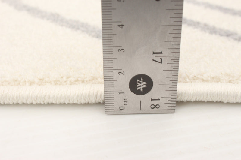 Carpette August blanc géodegris 7 pi 10 po x 10 pi 2 po