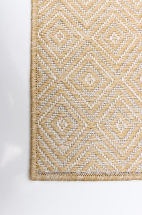 Carpette Neisha Diamond dorée 6 pi 7 po x 9 pi 6 po