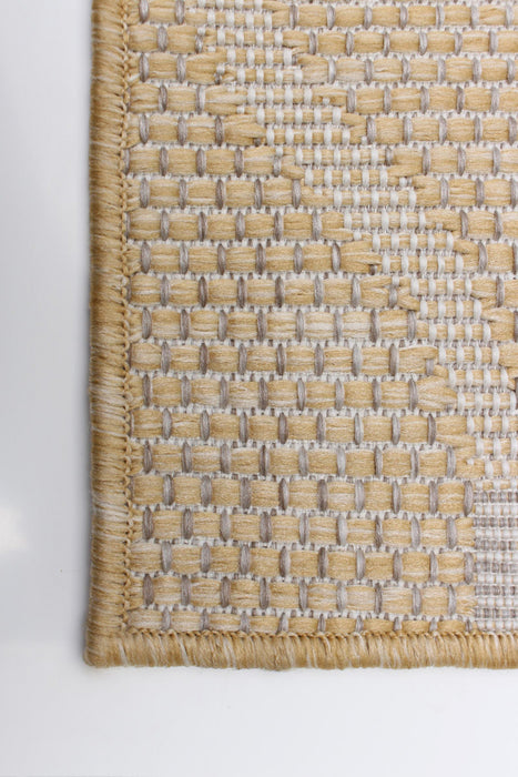 Carpette Neisha Abstract dorée 6 pi 7 po x 9 pi 6 po