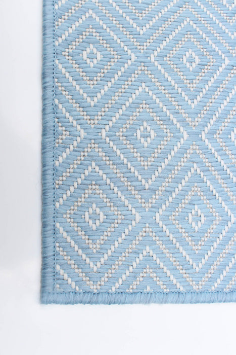 Carpette Neisha Diamond bleu clair 5 pi 3 po x 7 pi 3 po