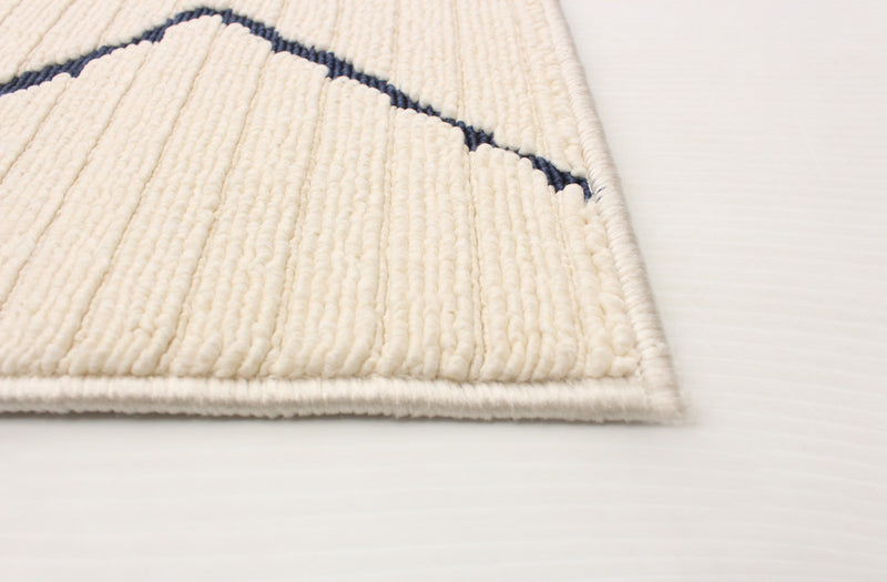 Carpette Kimi bleueivoire 4 pi 7 po x 6 pi 7 po