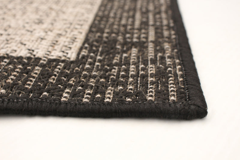 Carpette Sadie Classic agenté noir - 5 pi 3 po x 7 pi 7 po