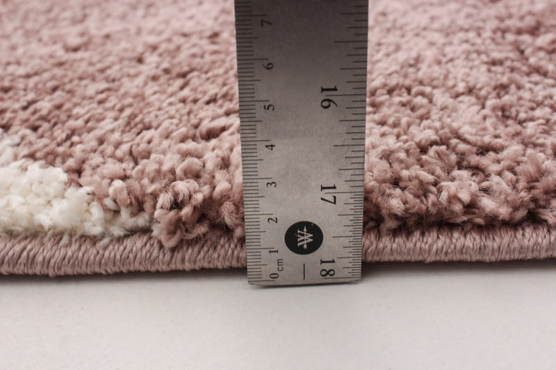 Carpette à poil long Luci rose 3 pi 11 po x 6 pi 0 po