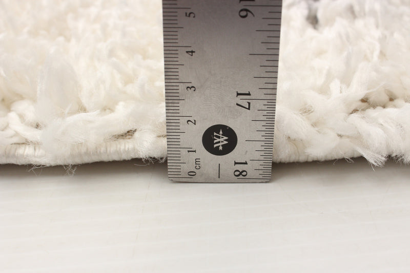 Carpette à poil long Helma Liv crème 6 pi 7 po x 9 pi 6 po