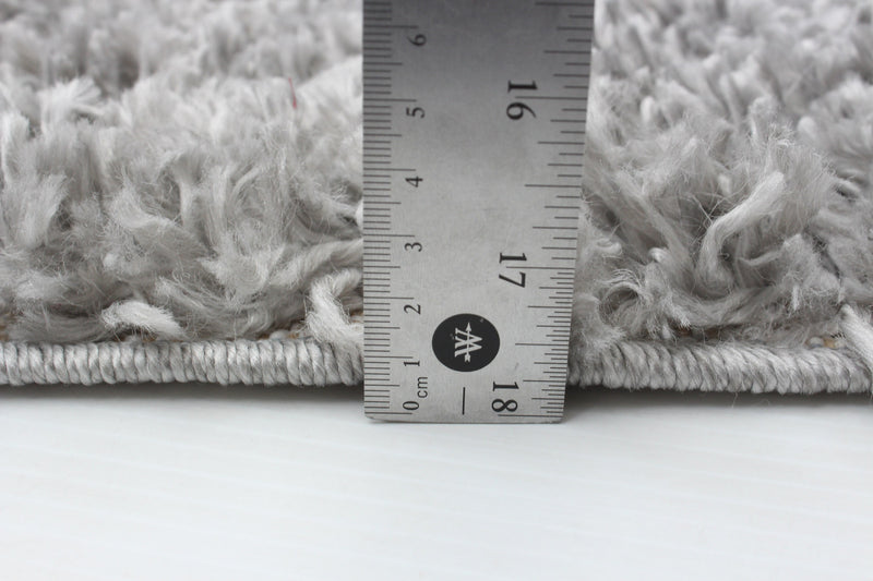 Carpette à poil long Helma Losange gris clair 6 pi 7 po x 9 pi 6 po