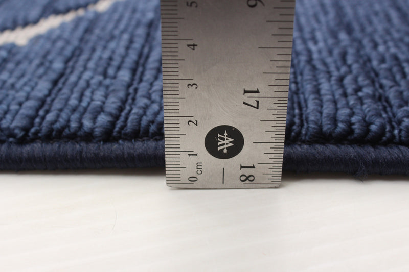 Carpette Kimi bleue 3 pi 11 po x 5 pi 7 po