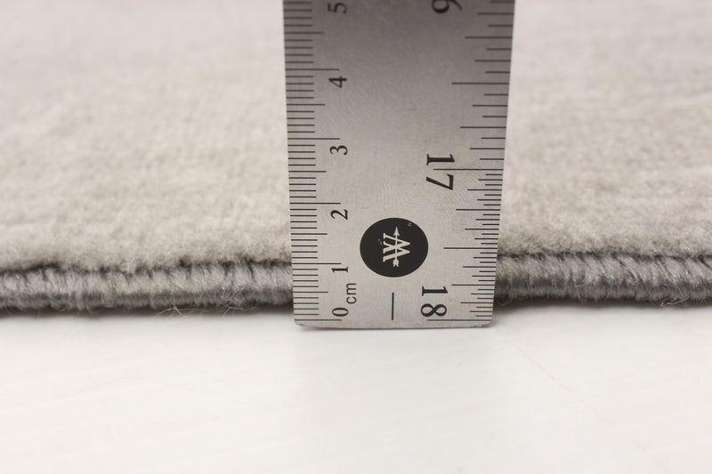 Carpette Ameeka grise 3 pi 11 po x 5 pi 7 po