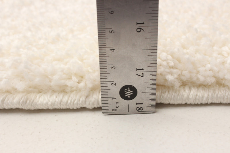 Carpette à poil long Sophia ivoire 3 pi 11 po x 6 pi 0 po