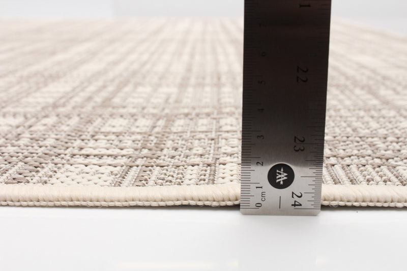 Carpette Panthea ivoire - 4 pi 4 po x 6 pi 5 po