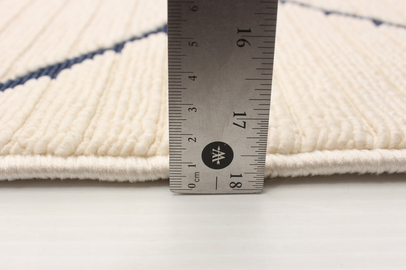 Carpette Kimi bleueivoire 6 pi 7 po x 9 pi 6 po