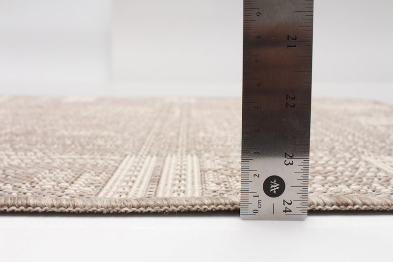 Carpette Joni taupe - 4 pi 4 po x 6 pi 5 po