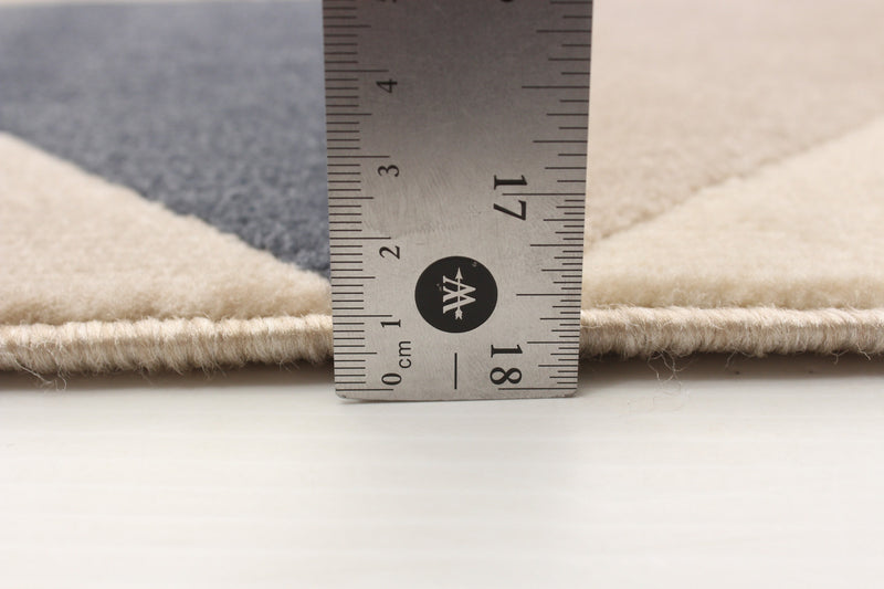 Carpette Nuria bleue 3 pi 11 po x 5 pi 7 po
