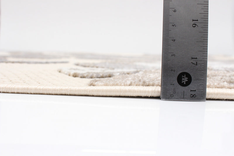 Carpette Angie ivoire - 6 pi 7 po x 9 pi 6 po